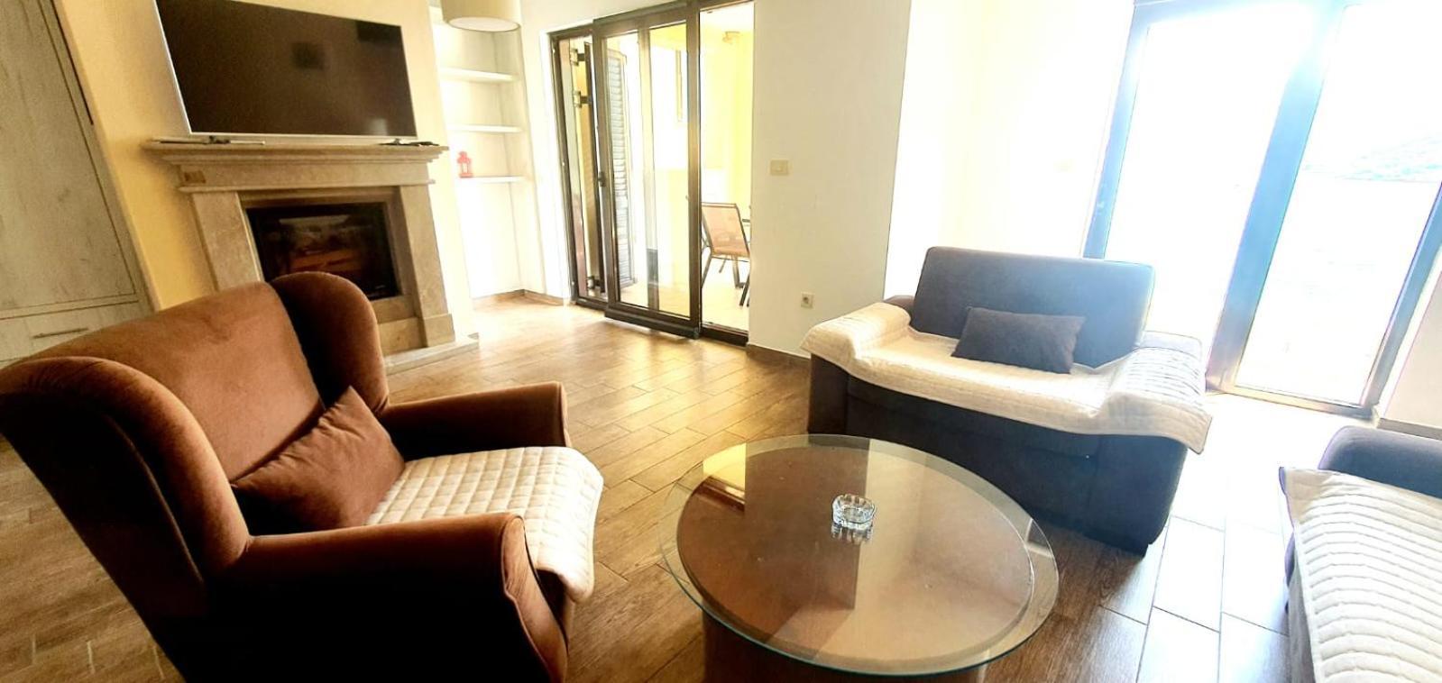 Keystone Apartments Donji Morinj Phòng bức ảnh
