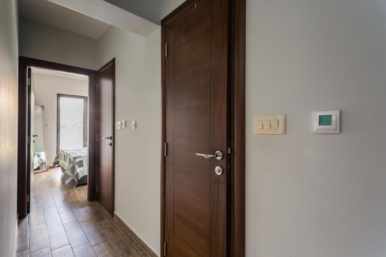 Keystone Apartments Donji Morinj Ngoại thất bức ảnh